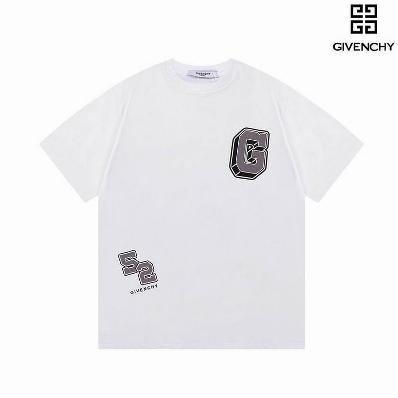 GIVENCHY Men's T-shirts 530